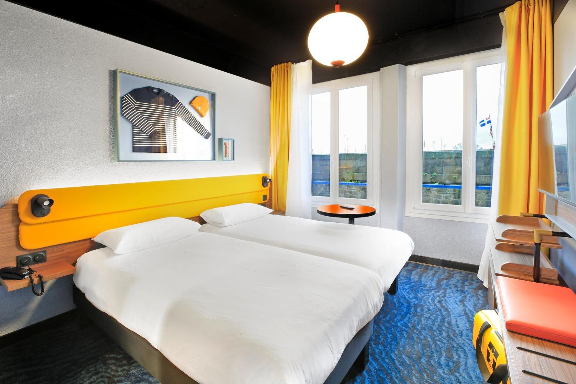 Hotel Ibis Styles Saint Malo Centre Historique Exterior foto