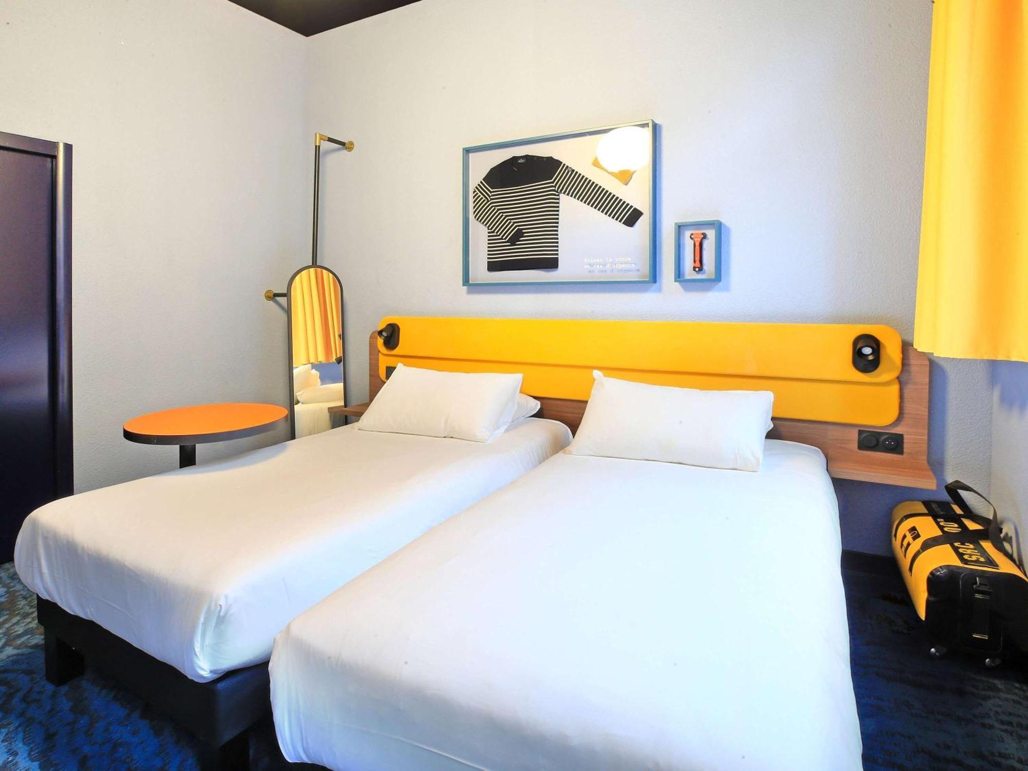 Hotel Ibis Styles Saint Malo Centre Historique Exterior foto